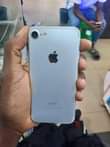 A picture of IPhone 7 128gb 280k IPhone 6s 64gb 250k