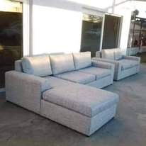 classifieds/furniture sofas