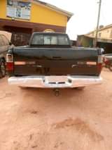 A picture of Toyota tacoma manual drive