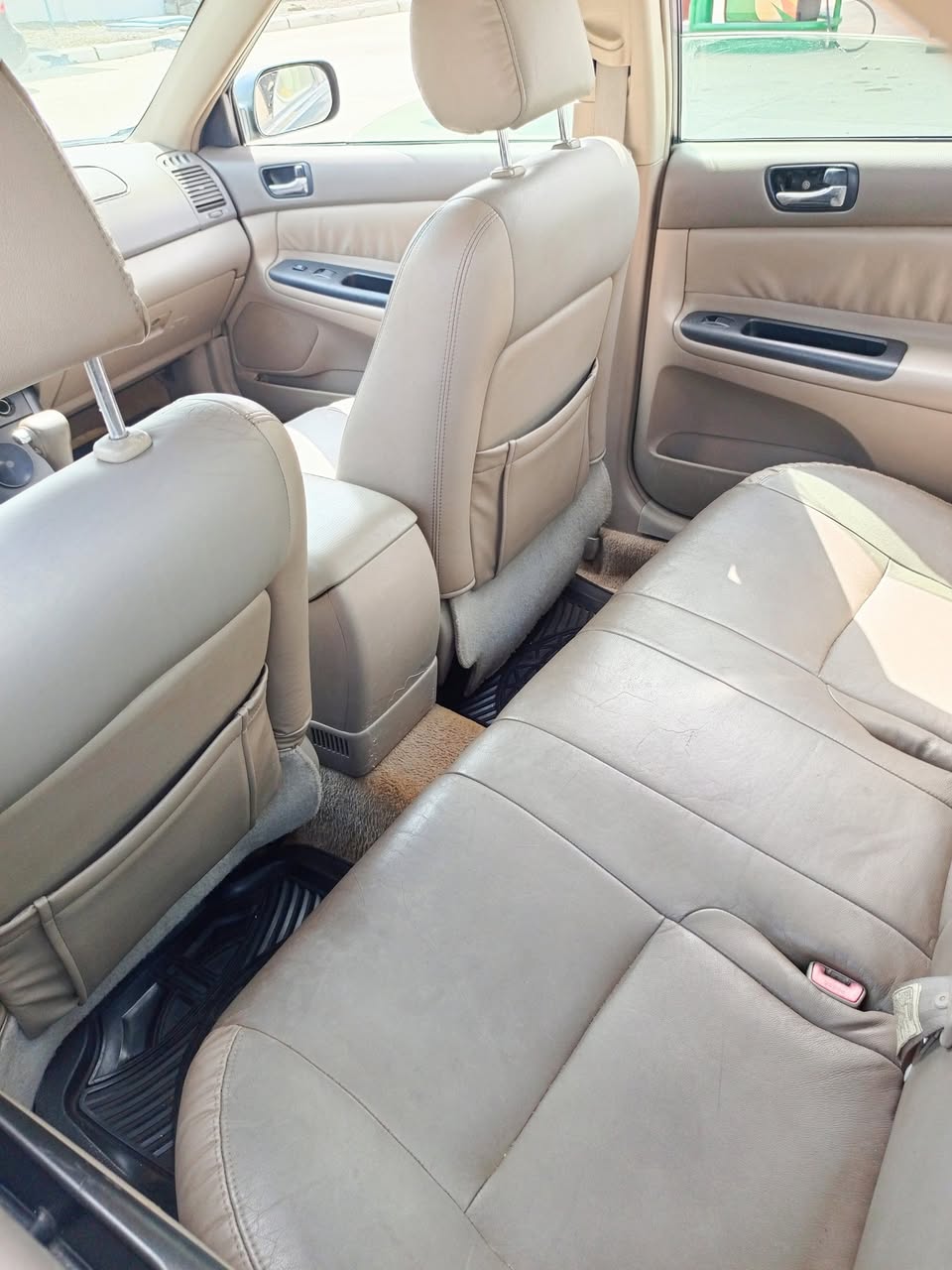 A picture of CAMRY LE