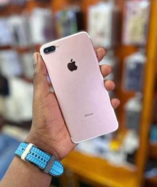A picture of IPHONE 7 PLUS