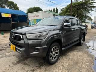 A picture of TOYOTA HILUX