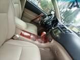 A picture of Distress sale urgent money needed Toyota Highlander V6 2012 upgraded