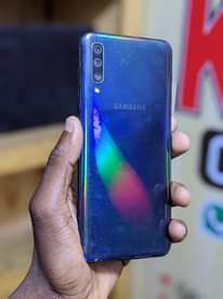 A picture of Galaxy a50
