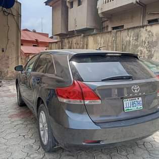 A picture of Urgent sale Toyota VENZA 2012 model
