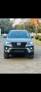 used toyota fortuner