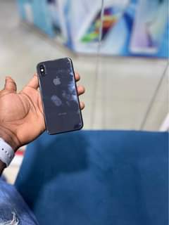 A picture of Iphone x