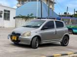 A picture of VITZ RS CC1290 BEI M4 5 WAHI MAPEMA GARI UNAWASHA
