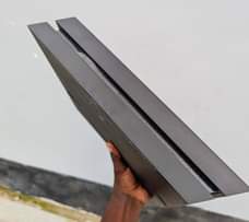 A picture of PS4 FAT