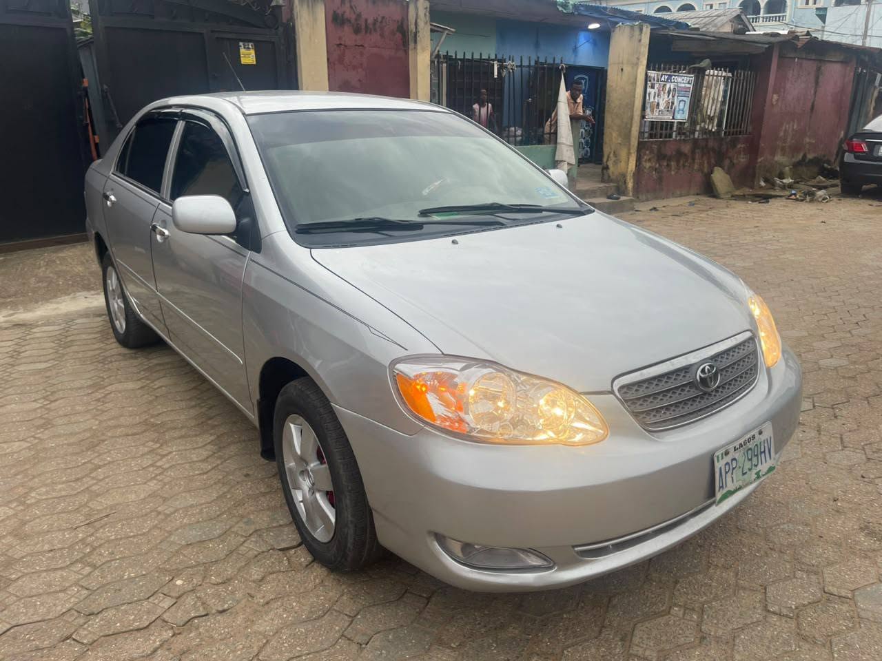 A picture of Toyota Corolla 08