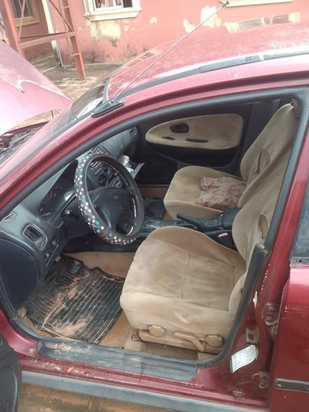 A picture of 1996 Mitsubishi car