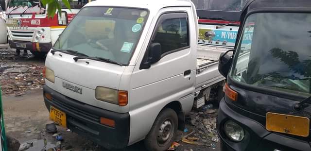A picture of Suzuki carry