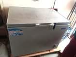 A picture of Frizer Lita 300 inagandisha sana Bado jipya mno Bei 650000