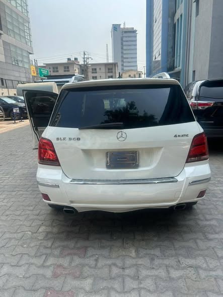 A picture of 2011 upgraded to 2015 Reg Glk350