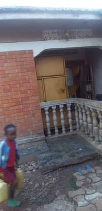 A picture of House
