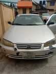 A picture of Clean Toyota Camry 02