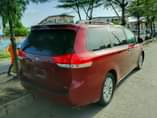 A picture of 2011 Toyota sienna Price 9 5m Location Amuwo odofin Lagos