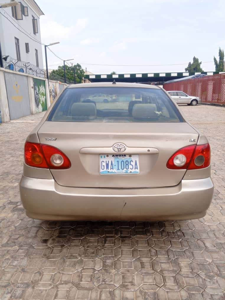 A picture of Toyota Corolla LE