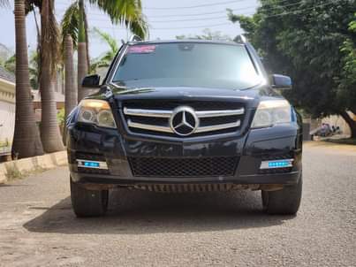 A picture of BELGIUM STANDARD Mercedes Benz Glk 2012