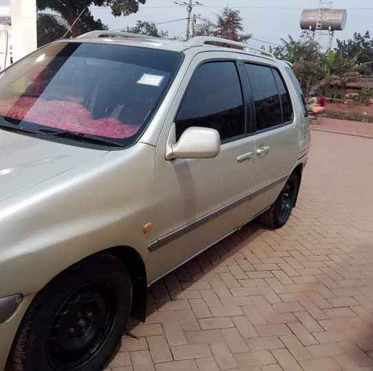 A picture of Toyota Raum