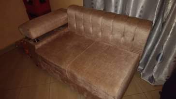 A picture of Dining seats