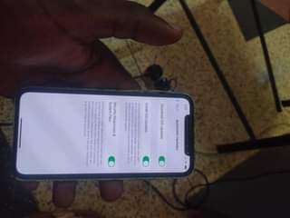 A picture of iPhone XS 256 gb 300k