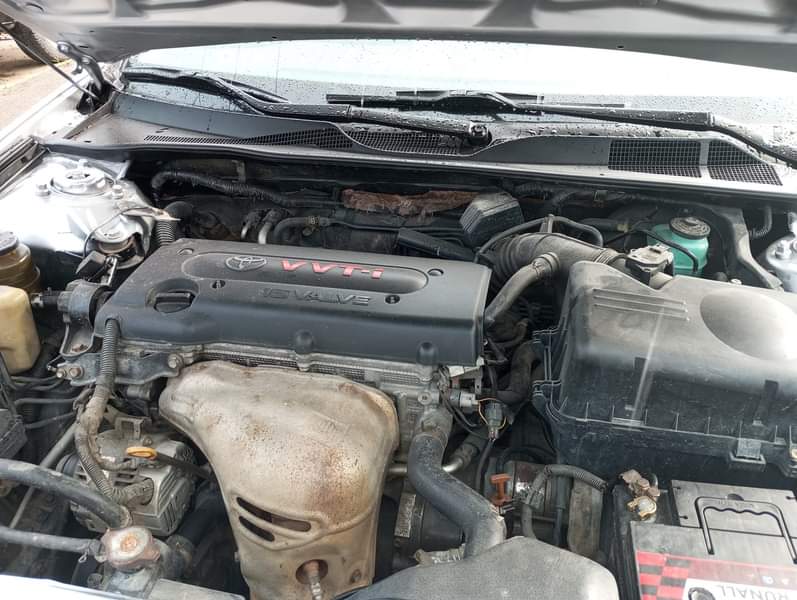 A picture of Belgium Grade naija used 2004 Toyota Camry big daddy with