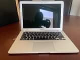 A picture of Apple laptop air 2014