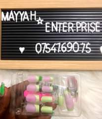 A picture of Press on nails
