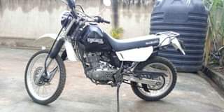 A picture of Suzuki Djebel 200cc