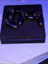A picture of PLAYSTATION 4 SLIM