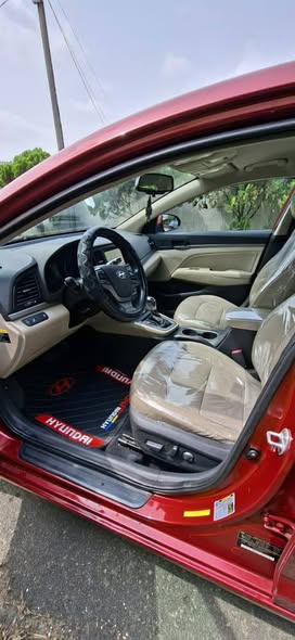 A picture of Clean Deal Alert Buy Drive Belgium Grade 2017 Hyundai Elantra