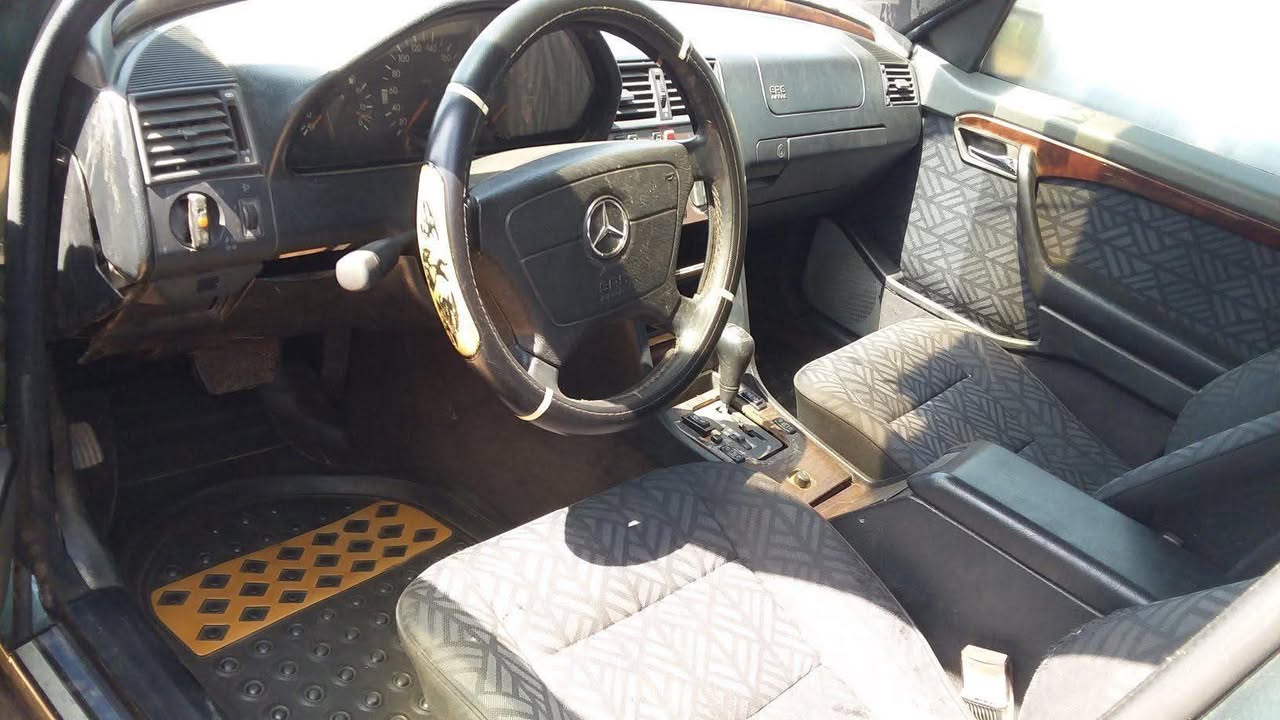 A picture of C 200