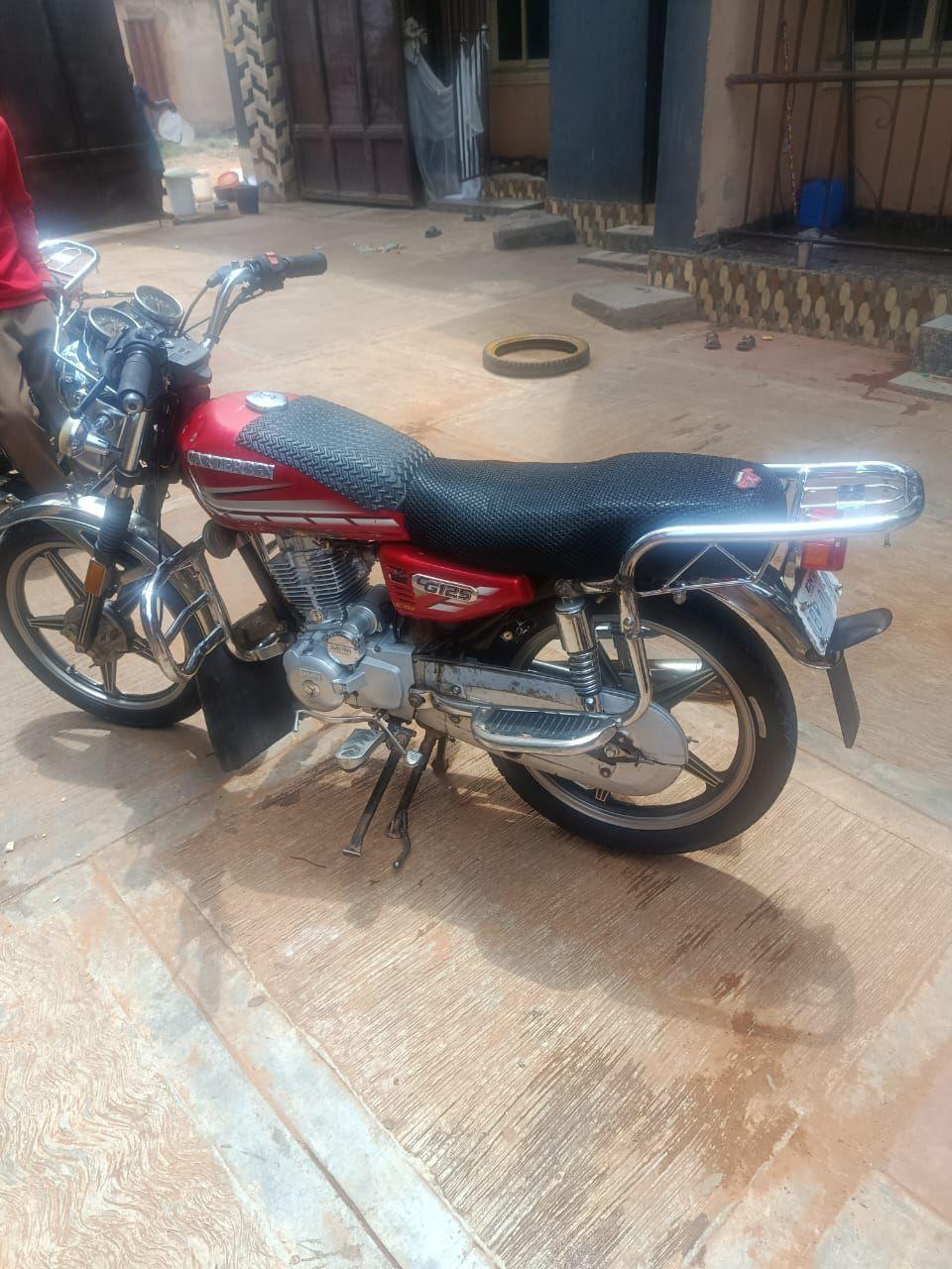 motorbikes