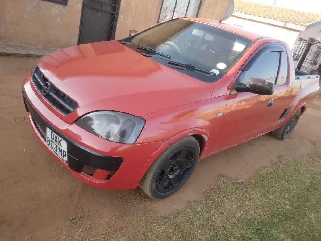 corsa utility under r50000