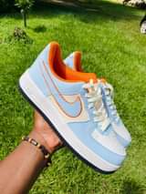classifieds/shoes