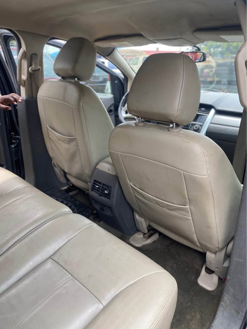 A picture of Ford edge 2012