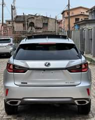 A picture of lexus rx350 Year 2018 Keyless 2keys Mileage 87 301miles 360