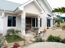 A picture of NYUMBA KUBWA KALI YA KISASA KABISA INAUZWA NA FURNITURES ZAKE