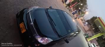 A picture of Toyota ISIS platana