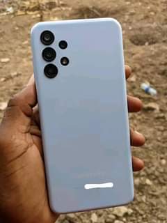 A picture of SAMSUNG A13