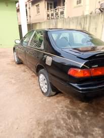 A picture of Toyota Camry drop light for sale