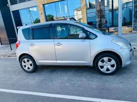 A picture of Toyota ractis