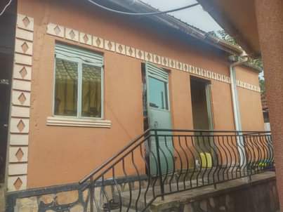 A picture of 2 Bedroom House for sale in Katalemwa 150m with a