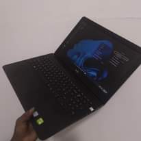 A picture of Core i7 Gaming PC dell latitude