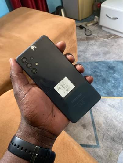 A picture of Samsung A32