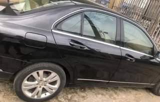 A picture of Dealer Market Deal Mercedes Benz C300 010 Model Engine 90