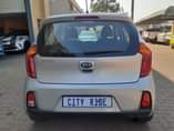 A picture of 2015 kia picanto