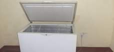 A picture of frizer 540000 mzani 150000