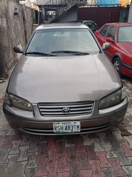 A picture of Toyota Camry tiny light Sound engine gear is a buy